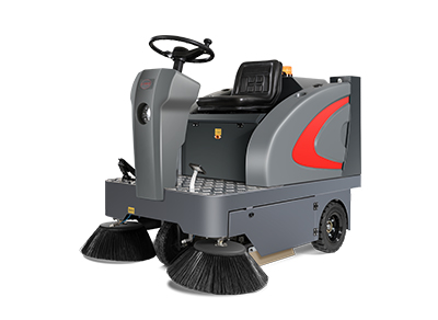 駕駛式掃地機怎么做才能延長使用壽命？