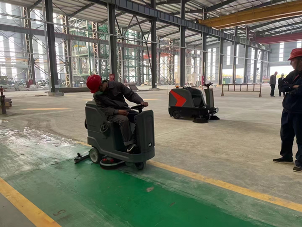 廈門中惠空調(diào)企業(yè)采購(gòu)揚(yáng)子洗地機(jī)