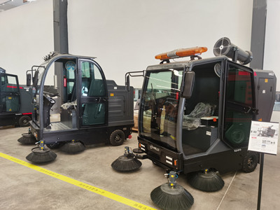 掃地機(jī) 掃地機(jī)